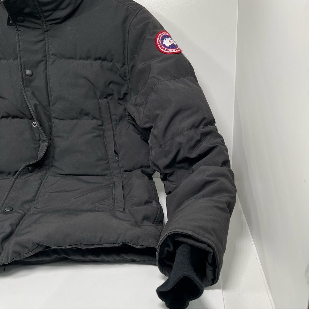 Canada Goose Women's Black Puffer Down Winter Jacket Size M - Picture 4 of 14